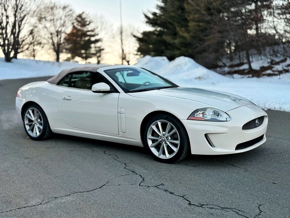 2010 Jaguar X150 XK - Image 15 of 31