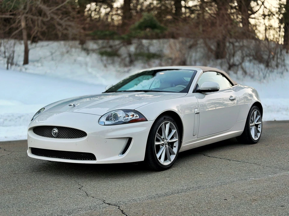 2010 Jaguar X150 XK - Image 2 of 31