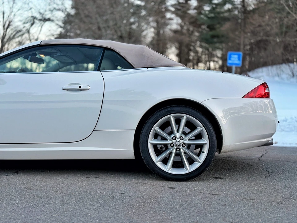 2010 Jaguar X150 XK - Image 25 of 31