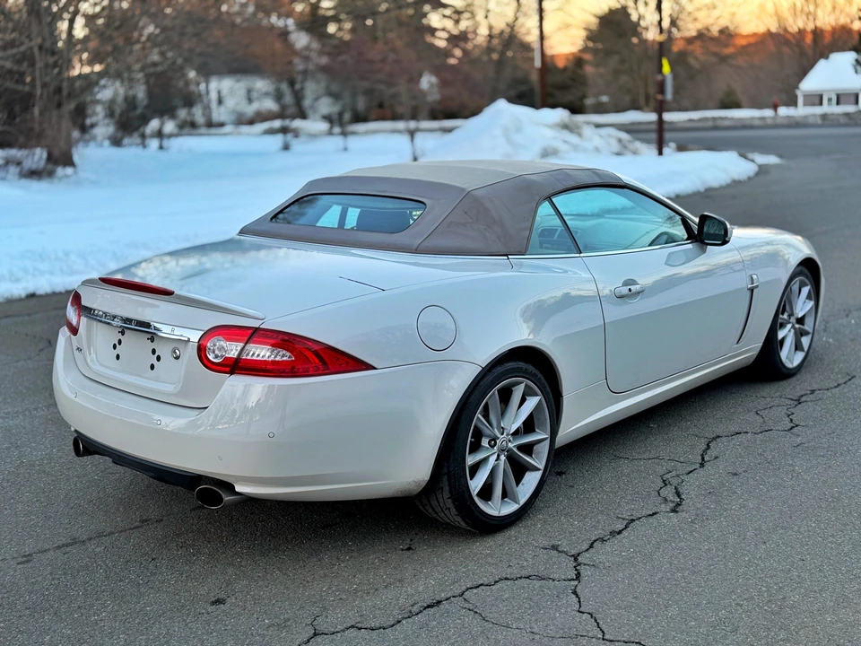 2010 Jaguar X150 XK - Image 12 of 31