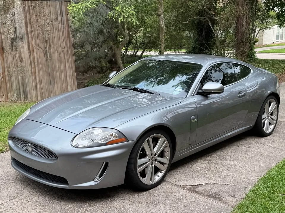 2010 Jaguar X150 XK - Image 2 of 8