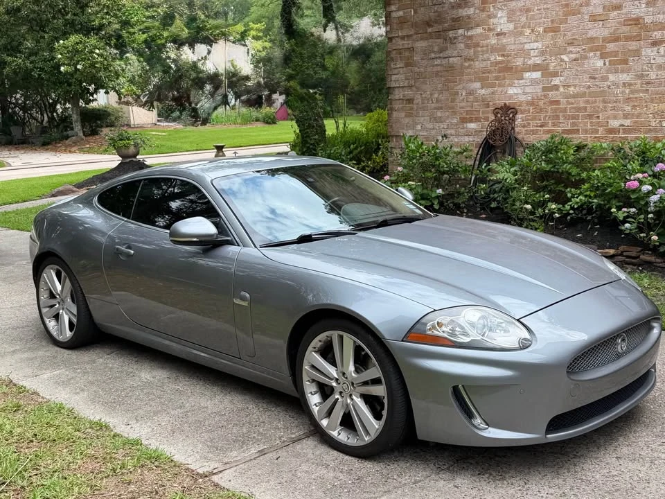 2010 Jaguar X150 XK - Image 3 of 8