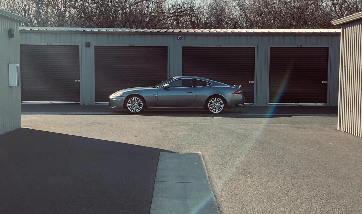 2010 Jaguar X150 XK - Image 11 of 31