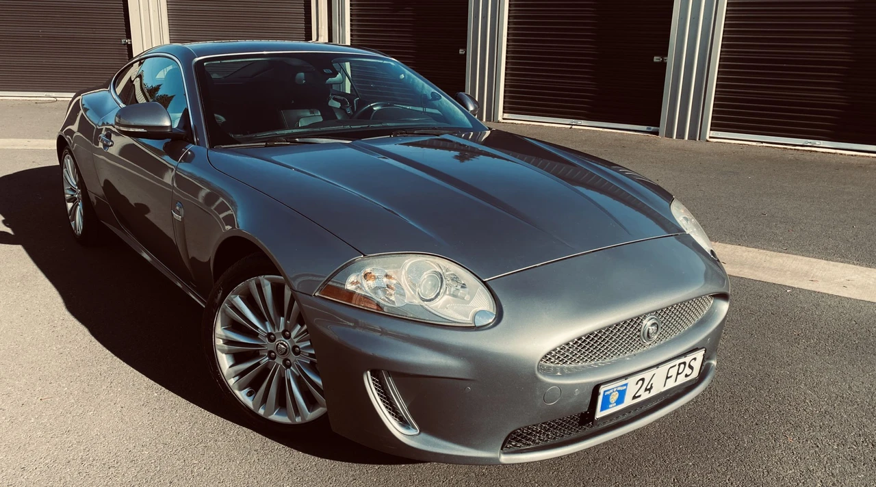 2010 Jaguar X150 XK - Image 3 of 31