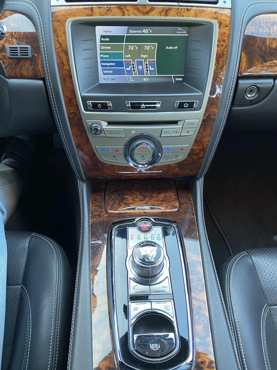 2010 Jaguar X150 XK - Image 20 of 31
