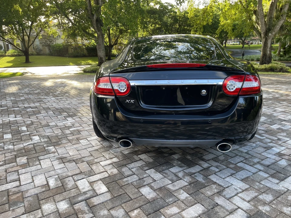 2010 Jaguar X150 XK - Image 7 of 31