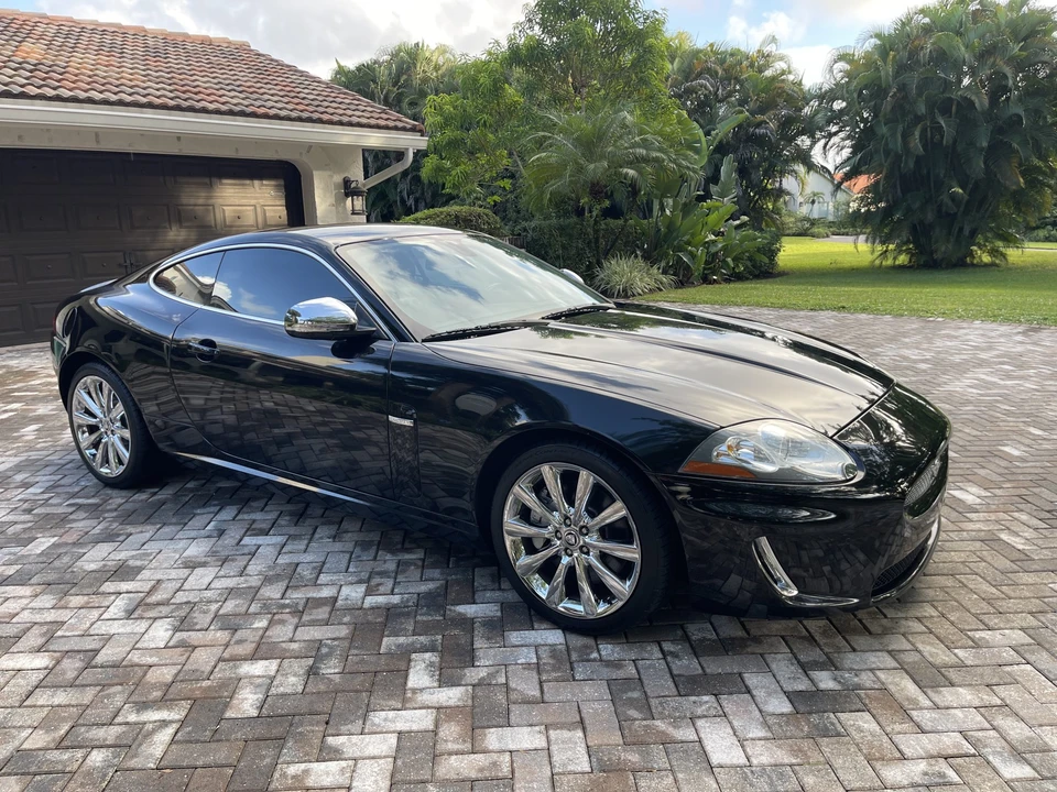 2010 Jaguar X150 XK - Image 2 of 31