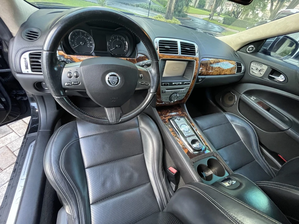 2010 Jaguar X150 XK - Image 30 of 31