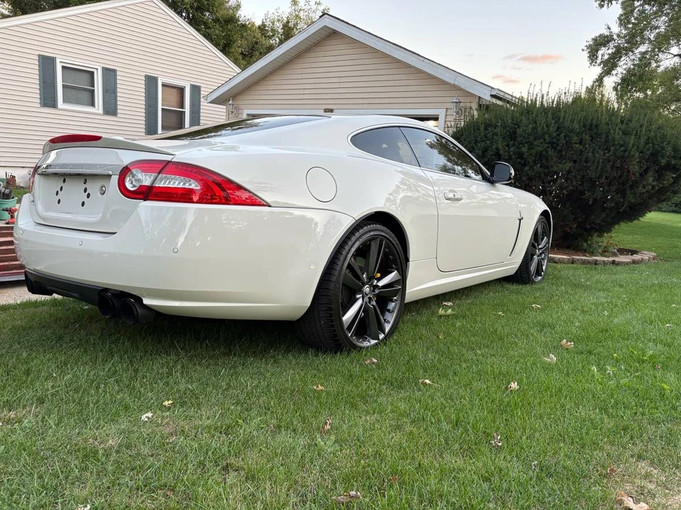 2010 Jaguar X150 XK - Image 4 of 6
