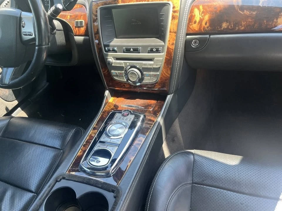 2010 Jaguar X150 XK - Image 12 of 13