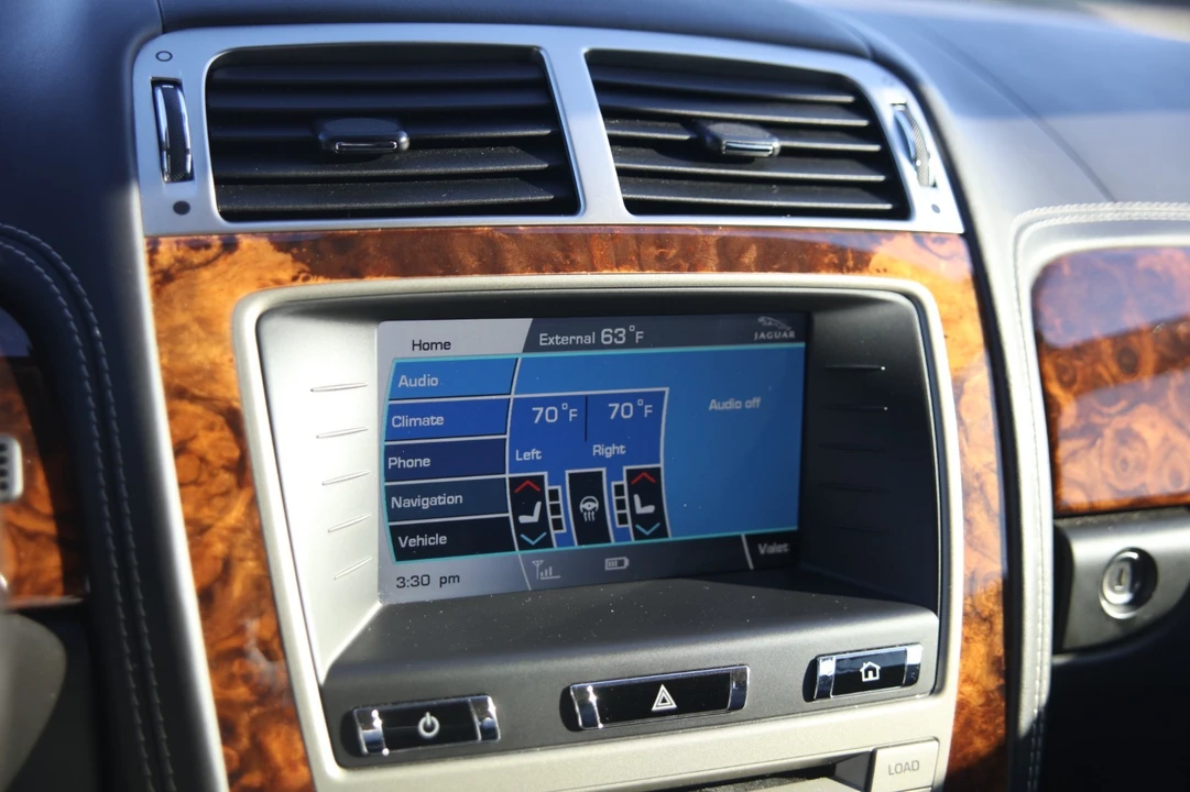 2010 Jaguar X150 XK - Image 18 of 31