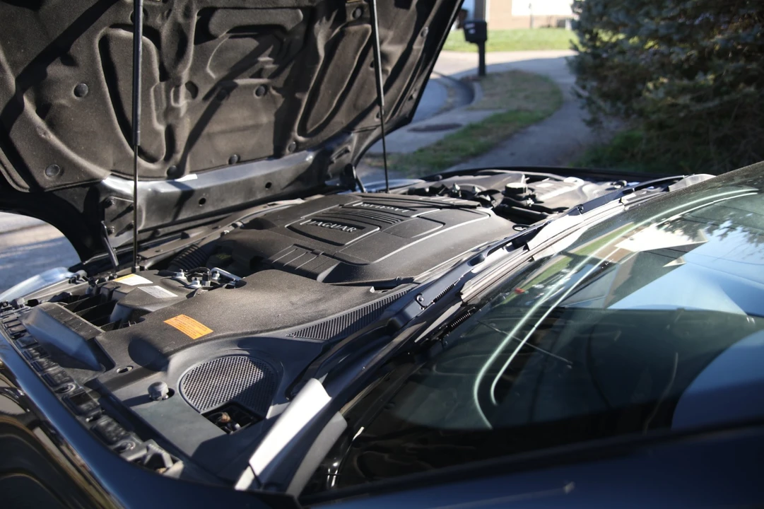2010 Jaguar X150 XK - Image 17 of 21