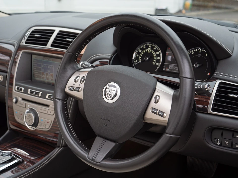 2010 Jaguar X150 XK - Image 24 of 30