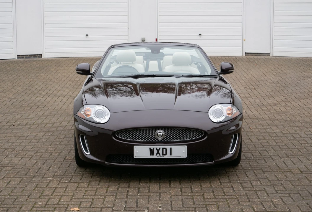 2010 Jaguar X150 XK - Image 5 of 30