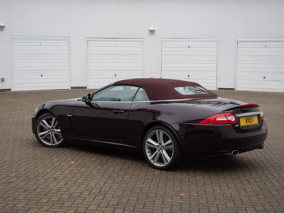 2010 Jaguar X150 XK - Image 17 of 30