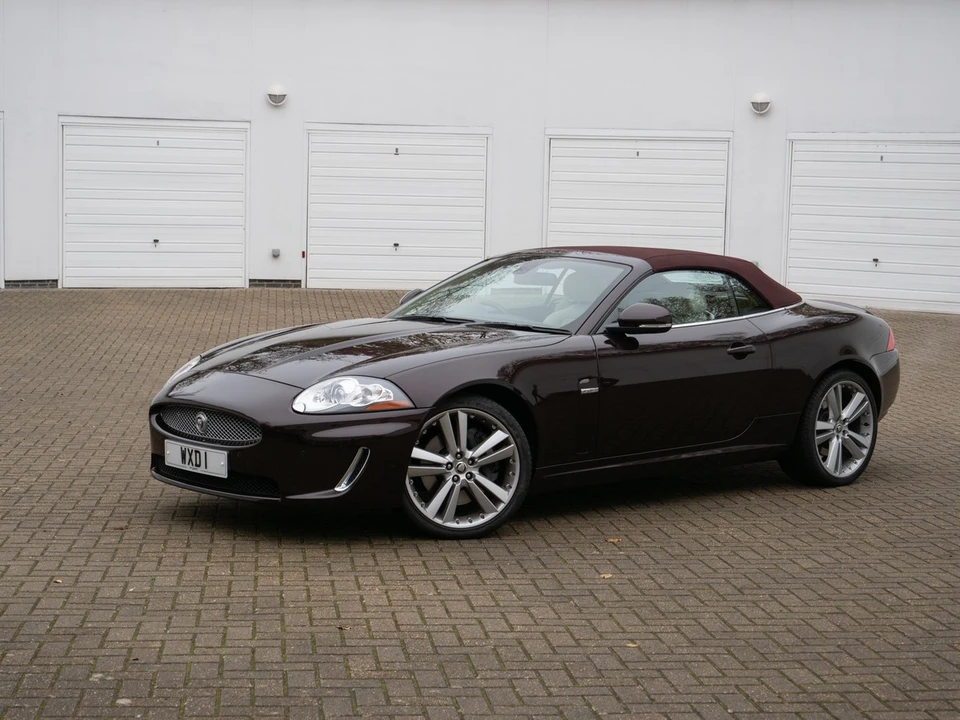 2010 Jaguar X150 XK - Image 16 of 30