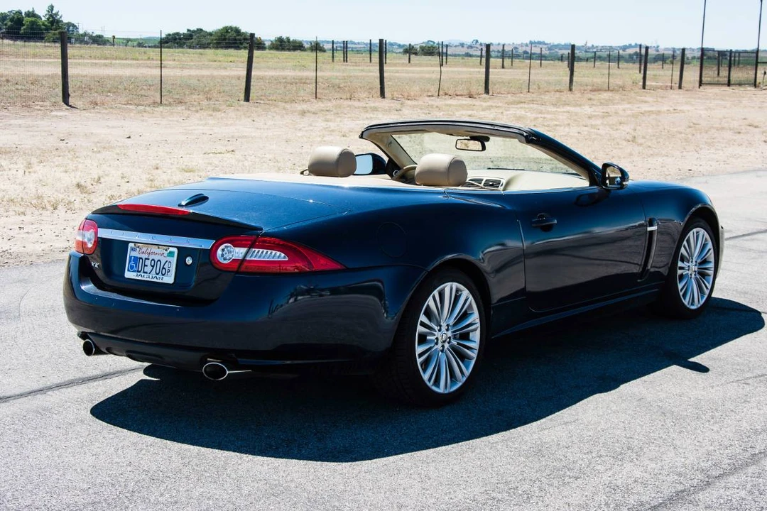 2010 Jaguar X150 XK - Image 5 of 24