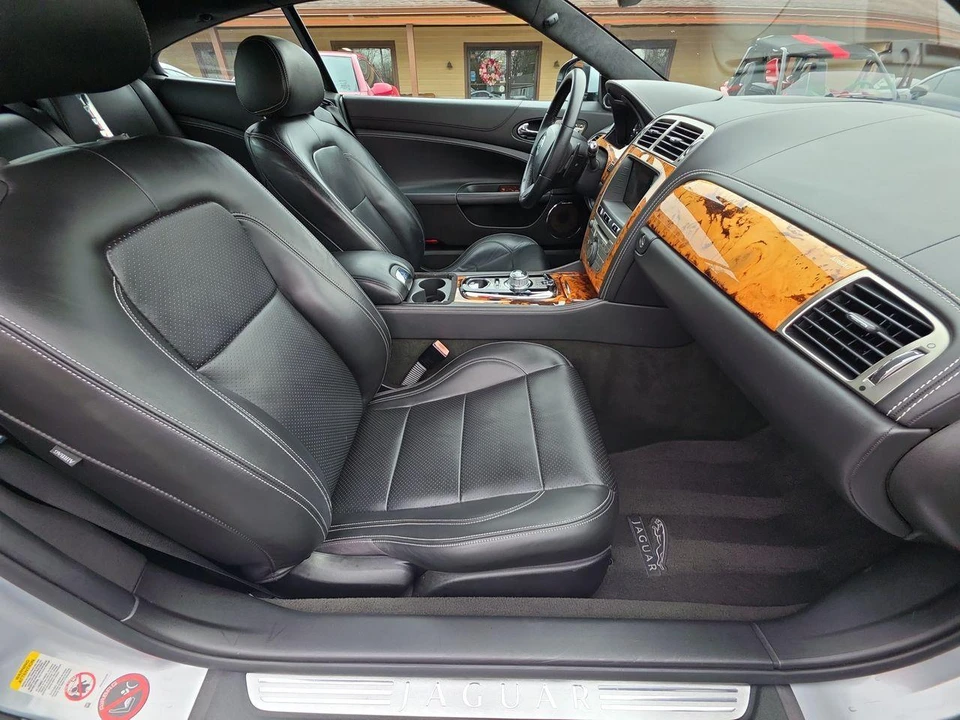 2010 Jaguar X150 XK - Image 8 of 31
