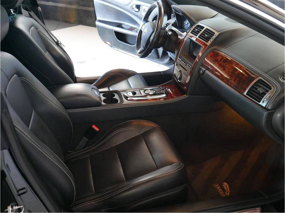 2010 Jaguar X150 XK - Image 27 of 31