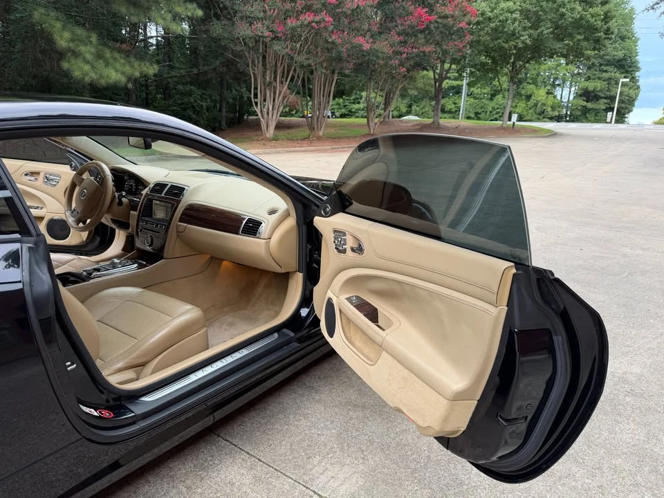 2010 Jaguar X150 XK - Image 16 of 20