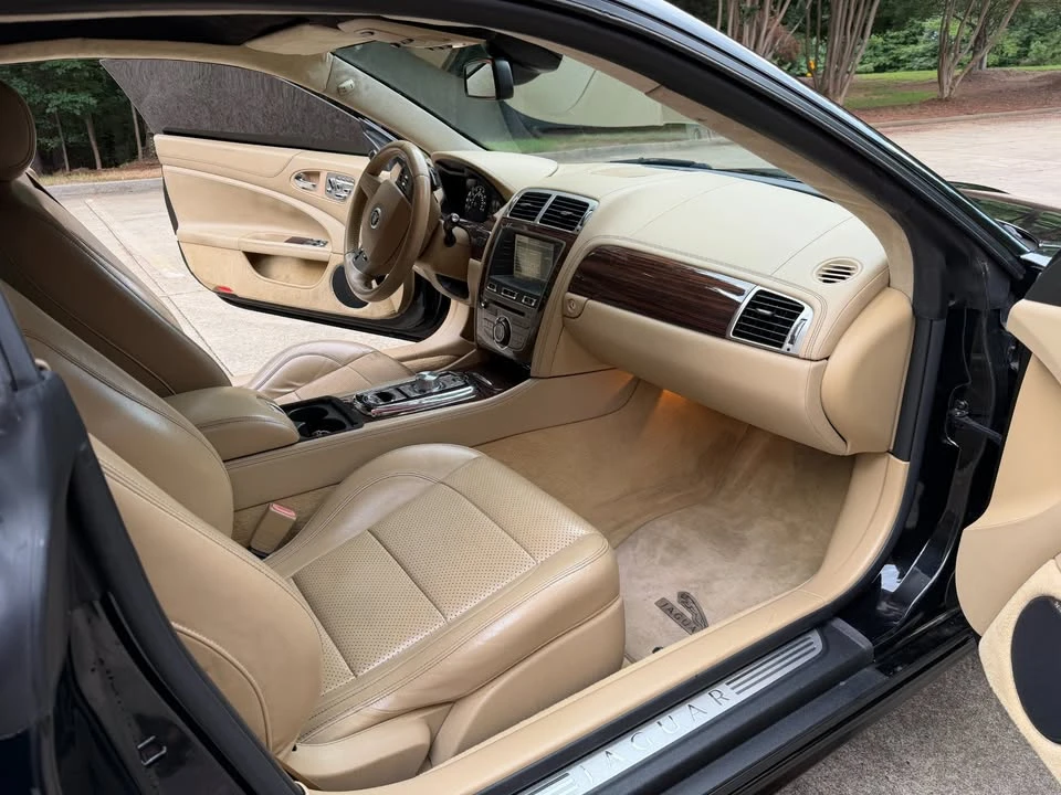 2010 Jaguar X150 XK - Image 15 of 20