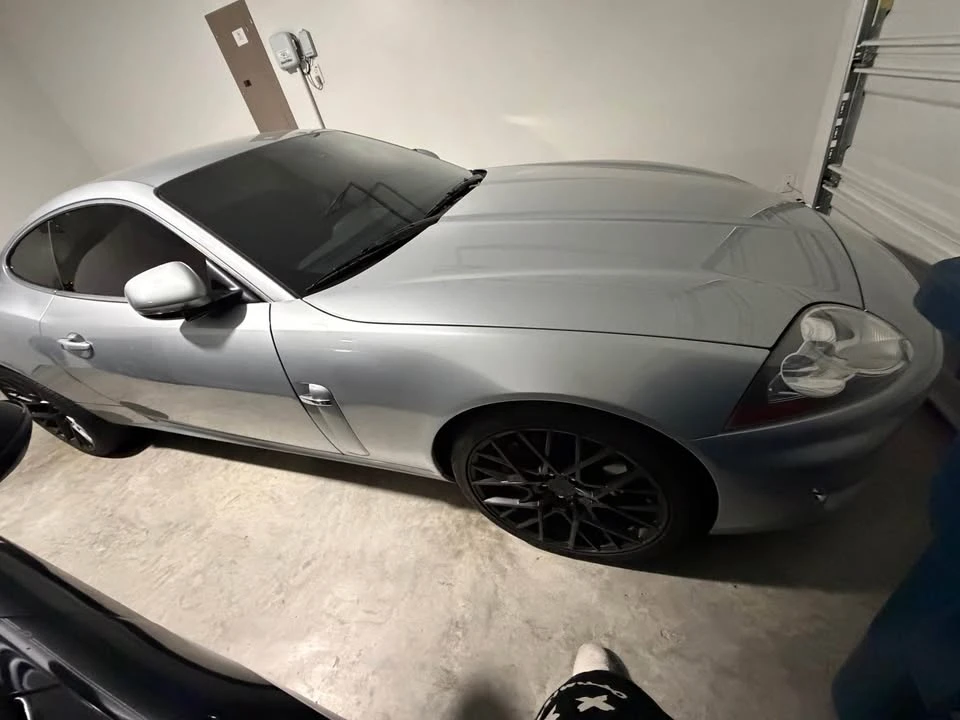 2010 Jaguar X150 XK - Image 3 of 9