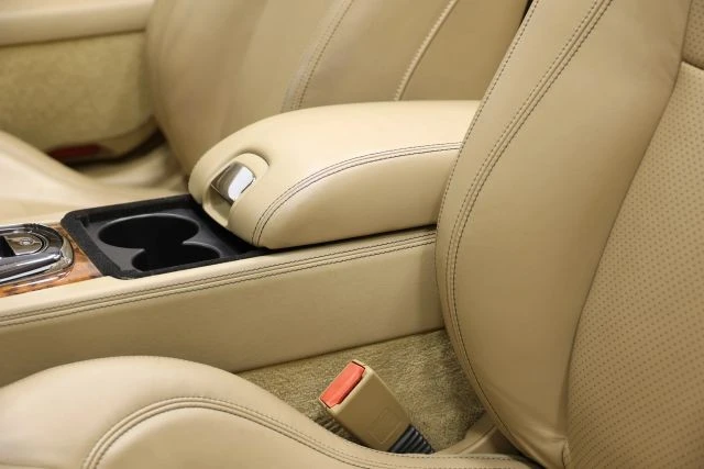 2010 Jaguar X150 XK - Image 17 of 31