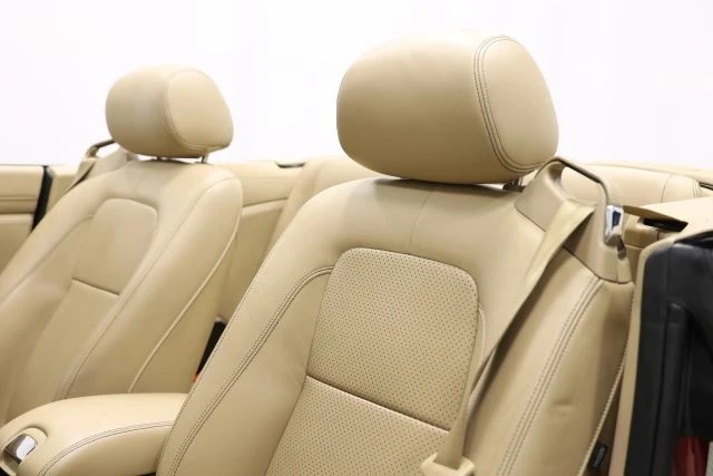 2010 Jaguar X150 XK - Image 15 of 31