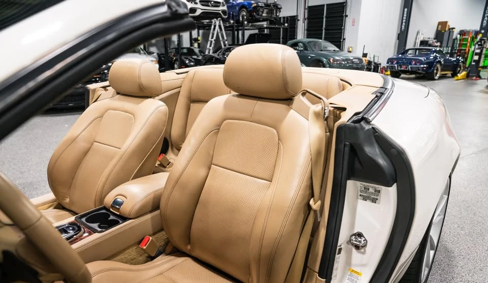 2010 Jaguar X150 XKR - Image 19 of 20