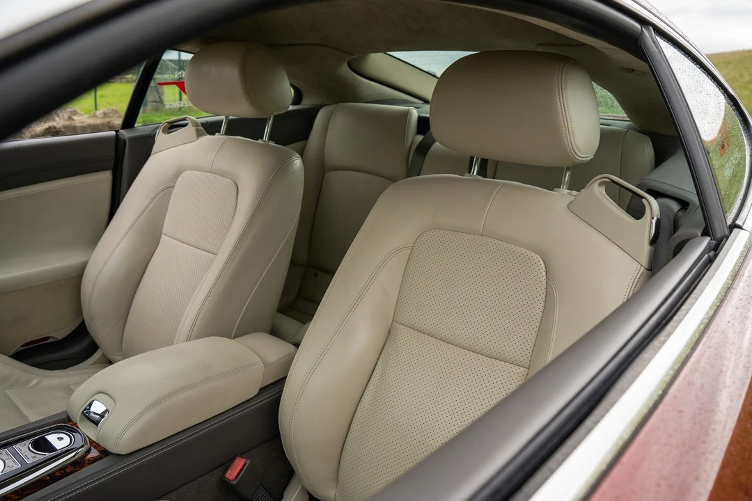 2010 Jaguar X150 XKR - Image 24 of 30