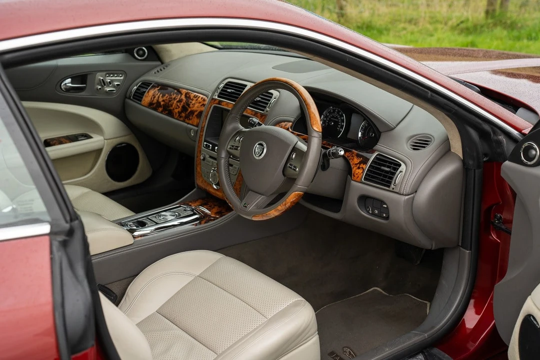 2010 Jaguar X150 XKR - Image 21 of 30
