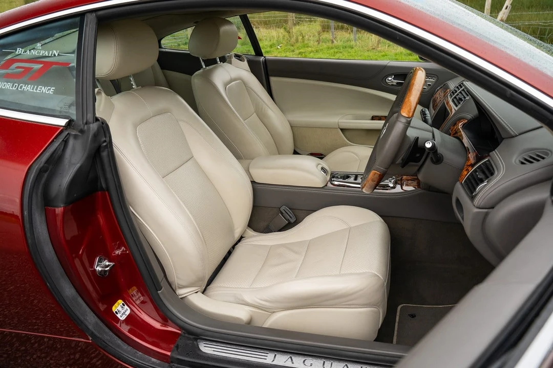 2010 Jaguar X150 XKR - Image 22 of 30