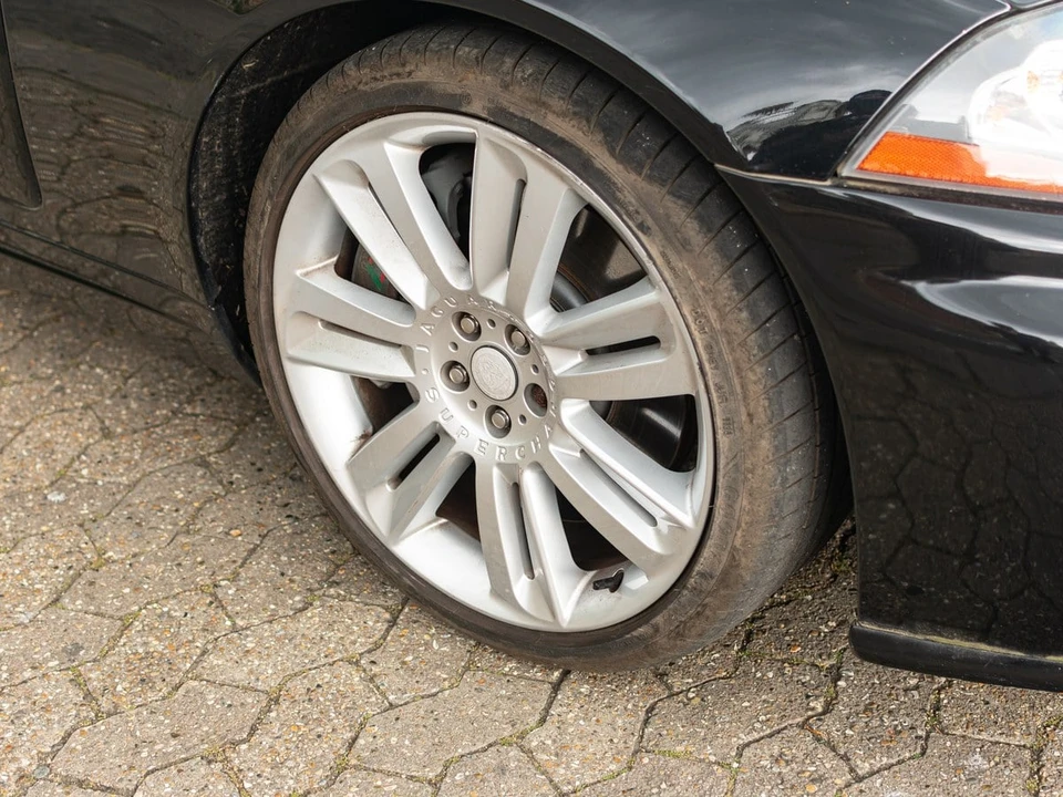 2010 Jaguar X150 XKR - Image 17 of 30