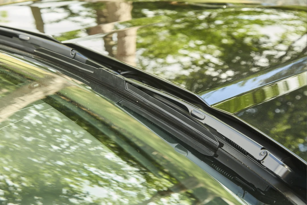 2010 Jaguar X150 XKR - Image 26 of 31