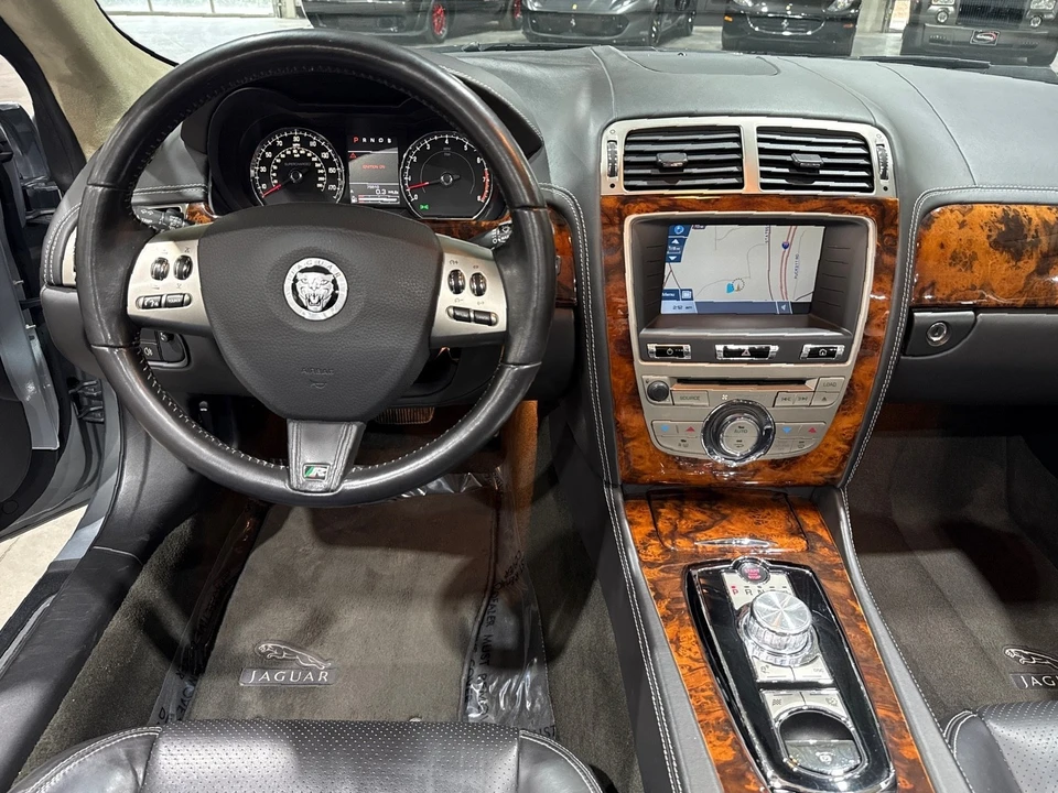 2010 Jaguar X150 XKR - Image 8 of 12