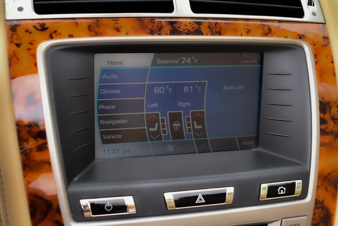 2010 Jaguar X150 XKR - Image 30 of 30