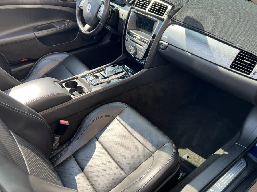 2010 Jaguar X150 XKR - Image 10 of 14