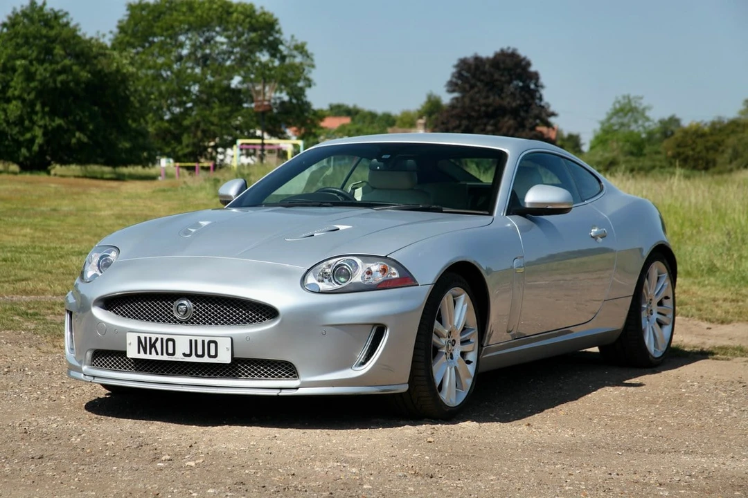 2010 Jaguar X150 XKR - Image 2 of 30
