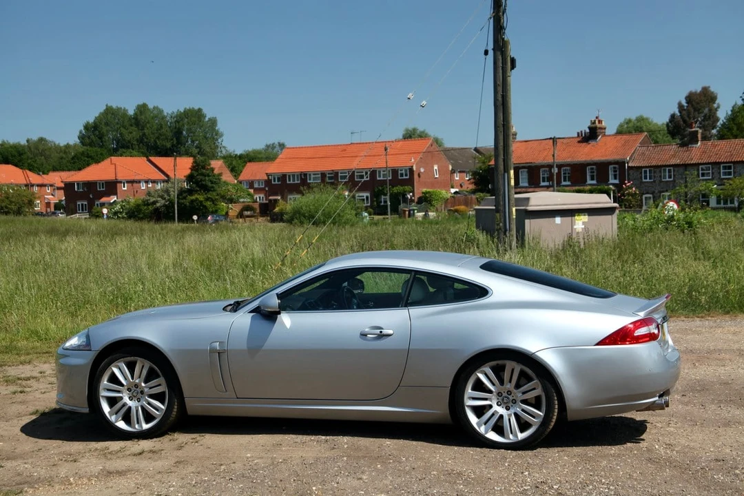 2010 Jaguar X150 XKR - Image 25 of 30