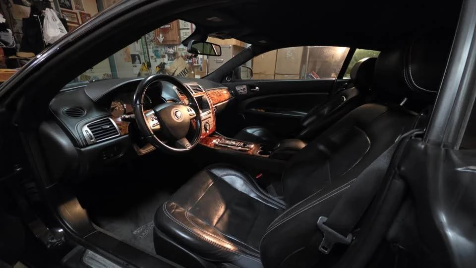 2010 Jaguar X150 XKR - Image 8 of 18