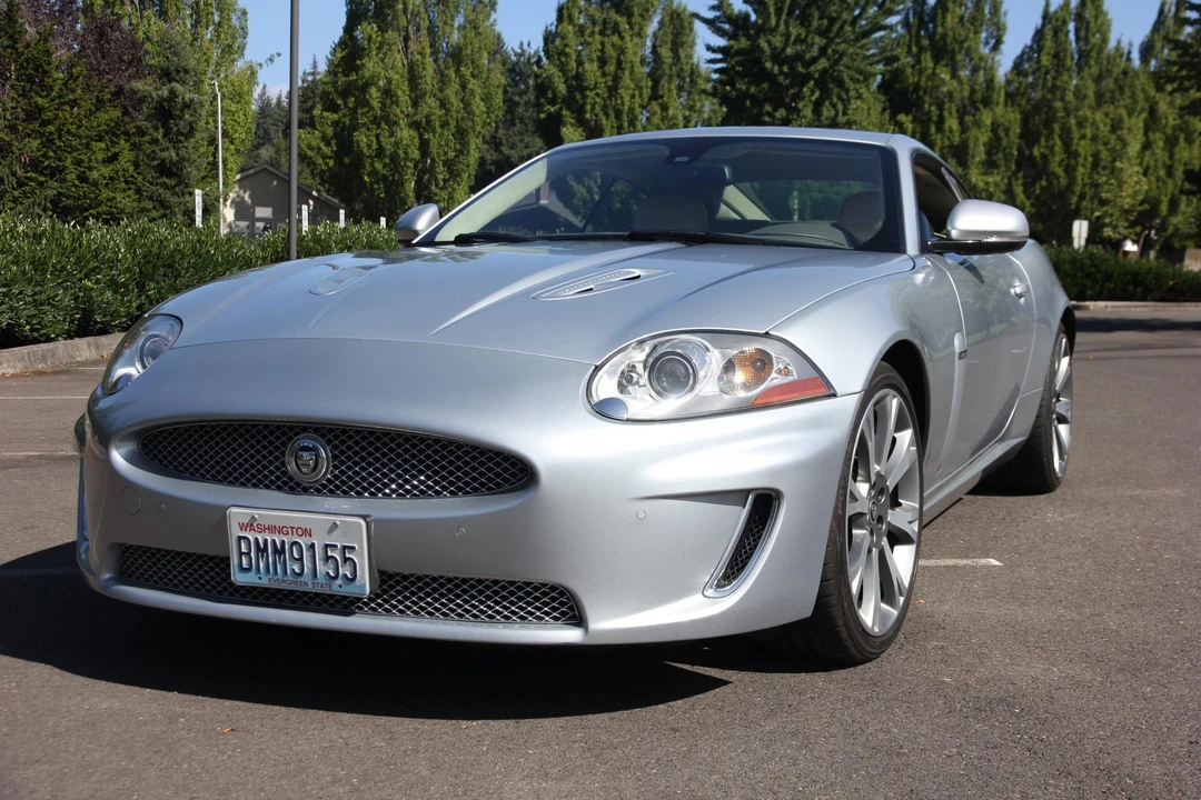 2010 Jaguar X150 XKR - Image 2 of 31