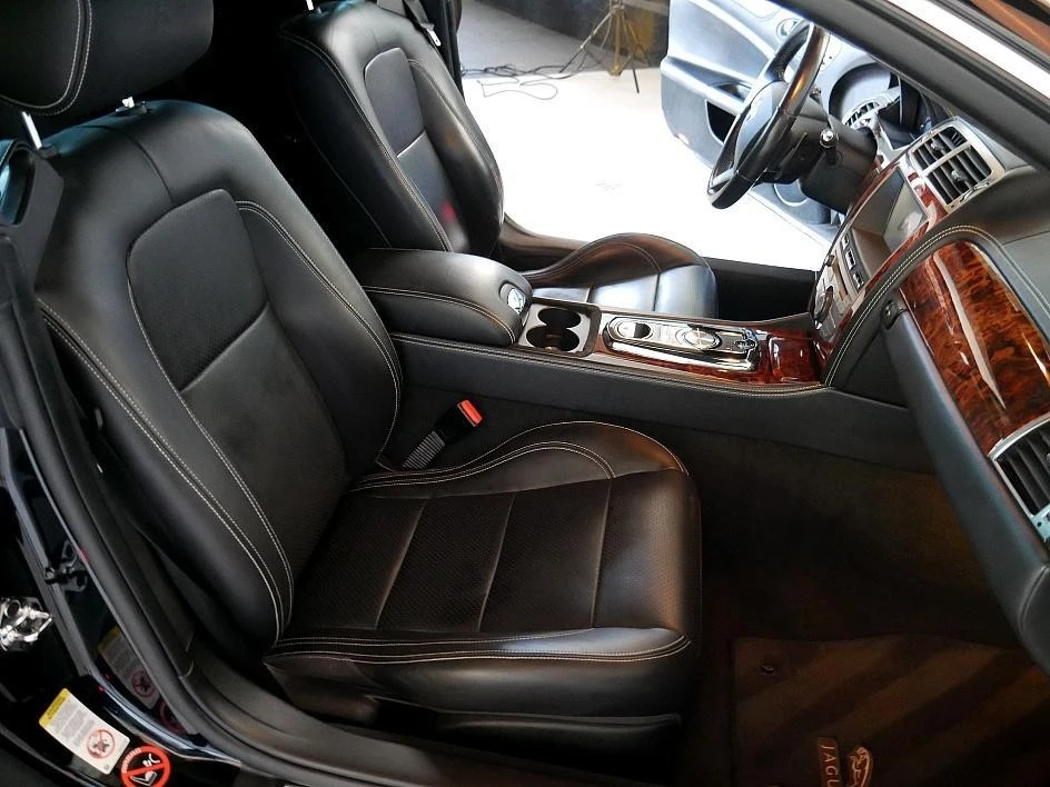 2010 Jaguar X150 XKR - Image 20 of 21