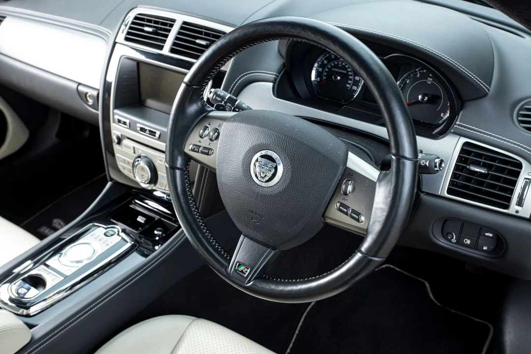 2010 Jaguar X150 XKR - Image 29 of 31