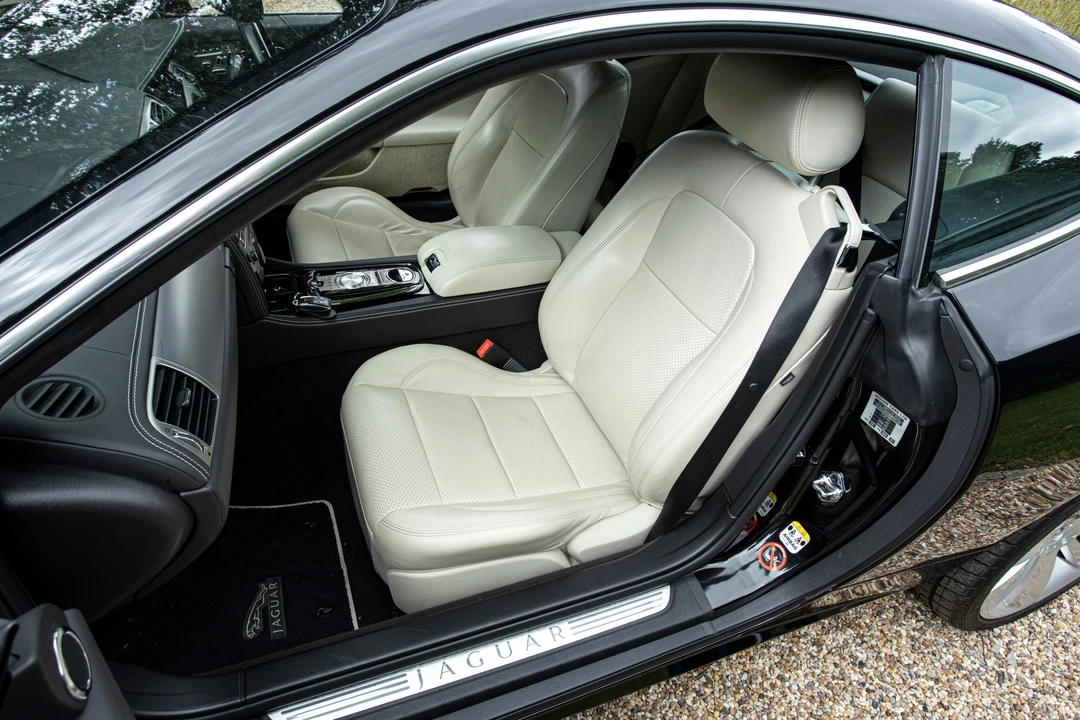 2010 Jaguar X150 XKR - Image 20 of 31