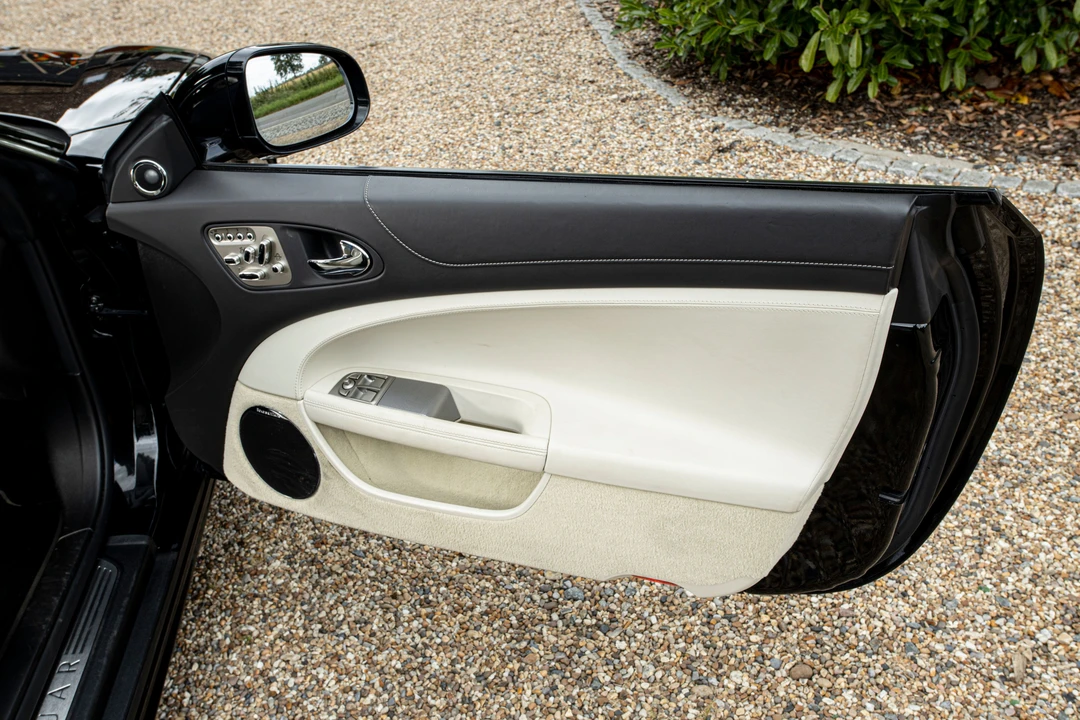 2010 Jaguar X150 XKR - Image 31 of 31