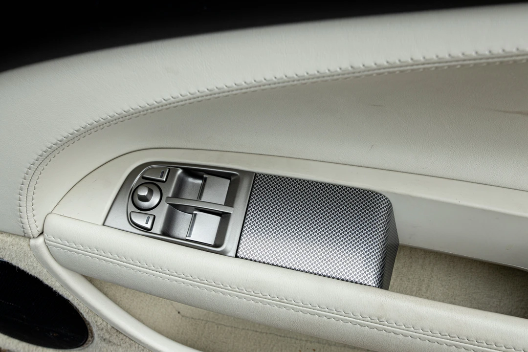 2010 Jaguar X150 XKR - Image 24 of 31