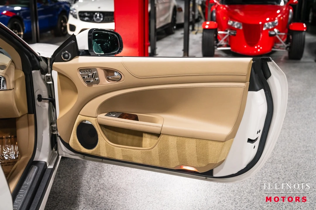2010 Jaguar X150 XKR - Image 26 of 31