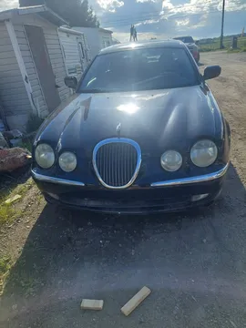 2010 Jaguar S-Type - Image 2 of 7
