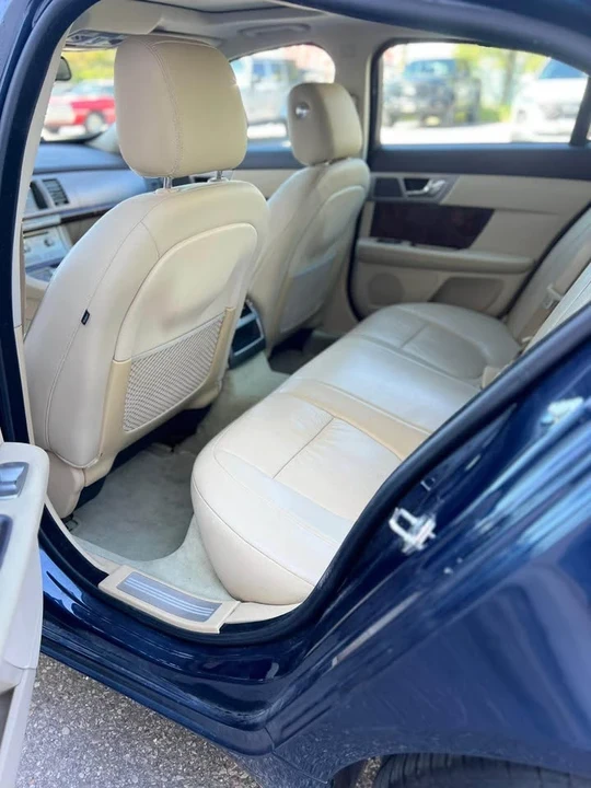2010 Jaguar X250 XF - Image 10 of 12