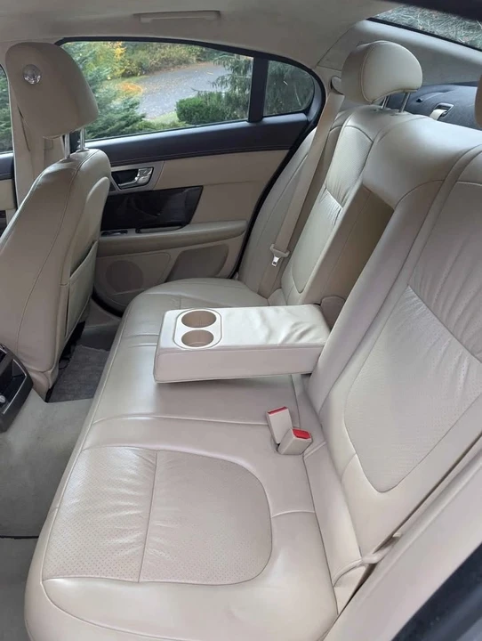 2010 Jaguar X250 XF - Image 2 of 5
